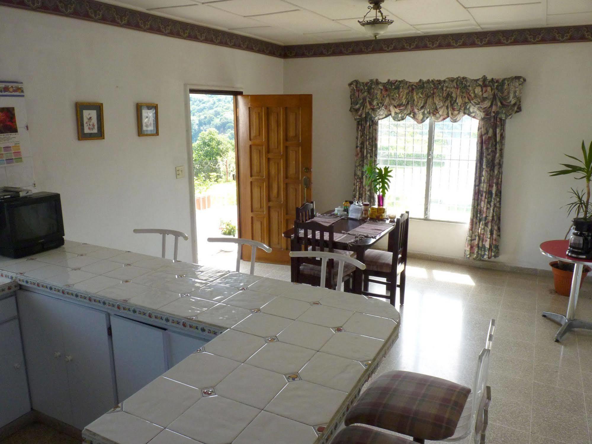 Autana Bed & Breakfast Boquete Eksteriør bilde